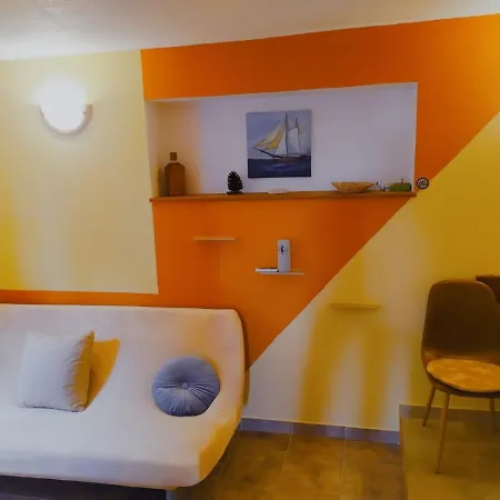 Antonela Apartment *